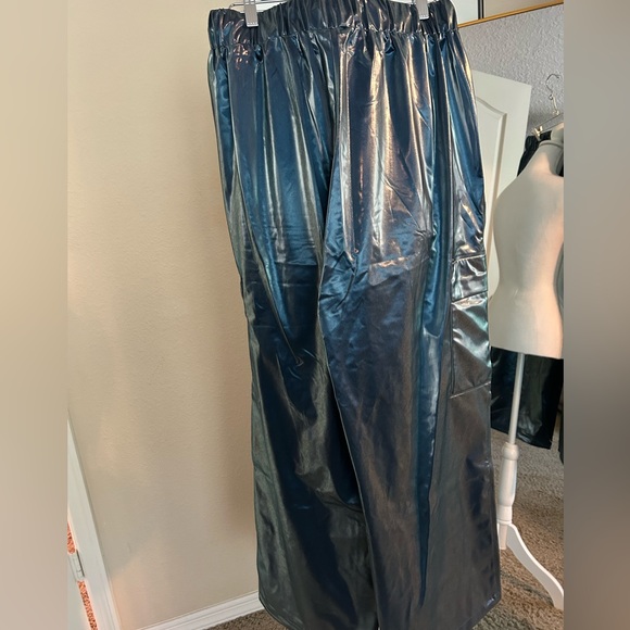 Rains wide waterproof pant Size M color Sonic - Picture 4 of 8